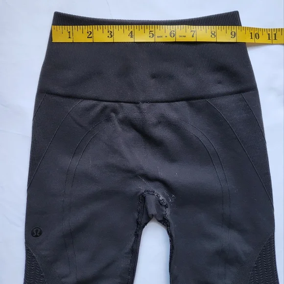 Lululemon Flow & Go Crop - Picture 14 of 15